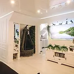 The Oasis - Retro Modern Vogue